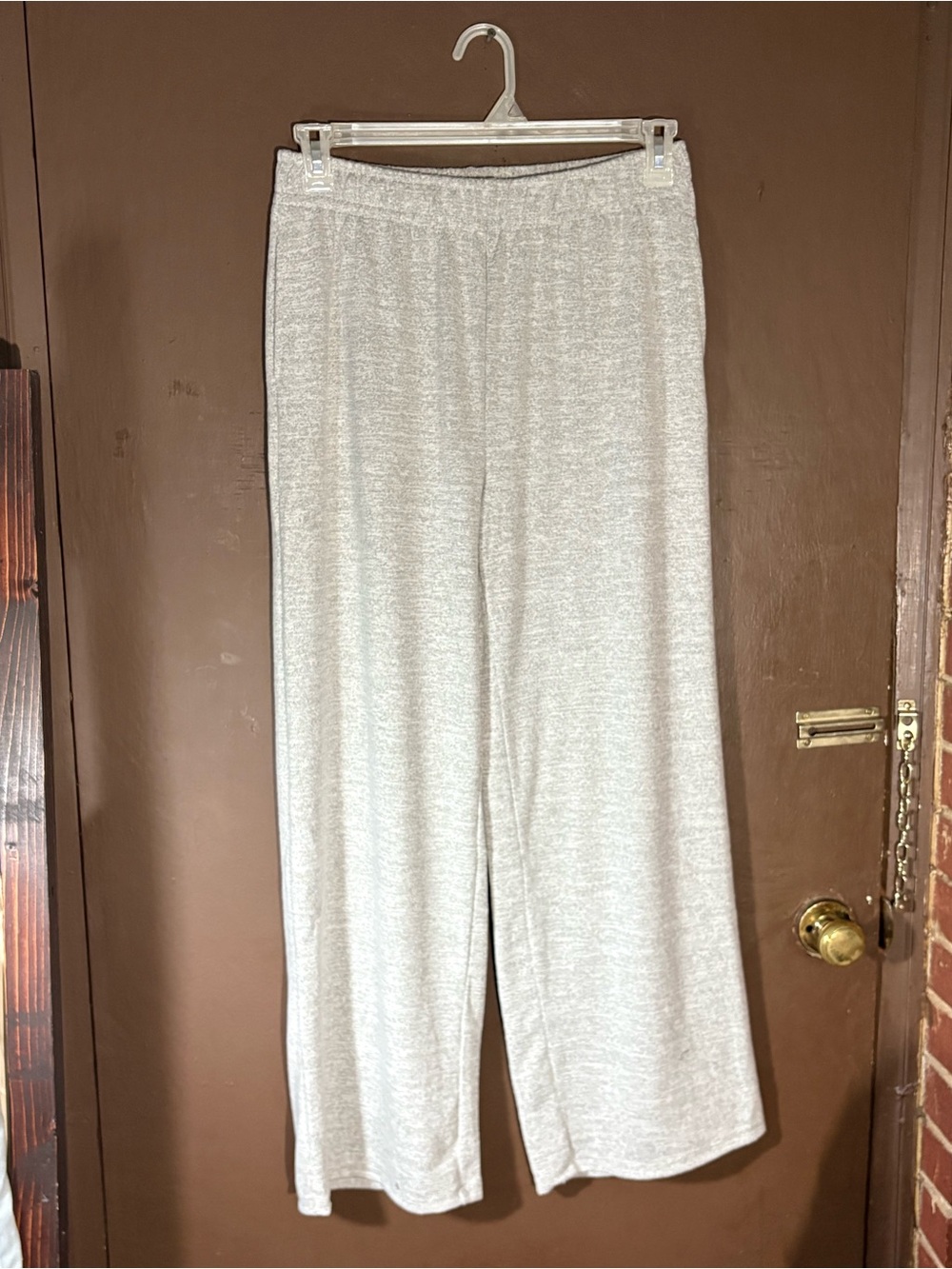 Zenana Outfitters Hacci Light Gray Wide-Leg Lounge Pants NWOT